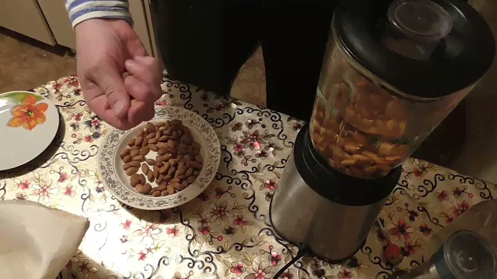 Полезное молоко из миндаля за 5 минут